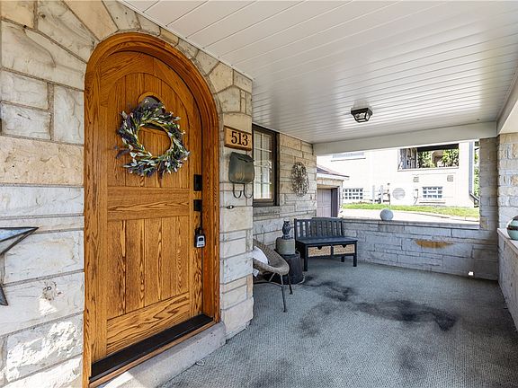 4th image of 513 McCoy Rd