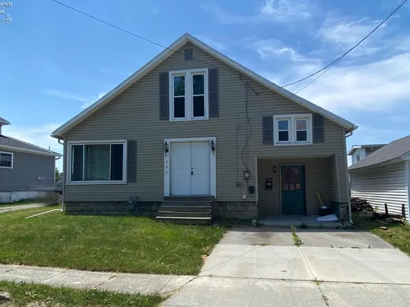 235 Lyme St, Bellevue, OH 44811