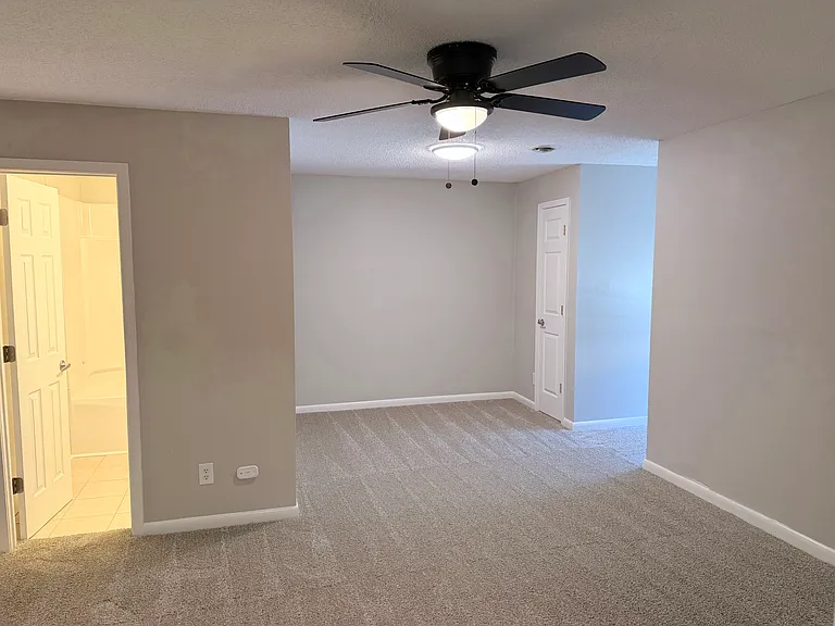 4434 Townhouse Way — Photo 9