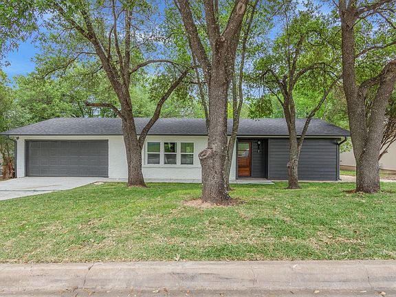 2nd image of 6807 Roanoke Dr