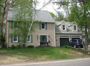 96 Crestfield Dr, Brockton, MA 02302