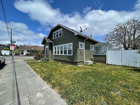 3rd image of 457 11th St