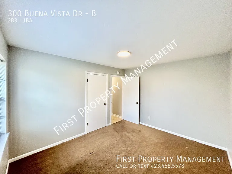 300 Buena Vista Dr #B — Photo 16