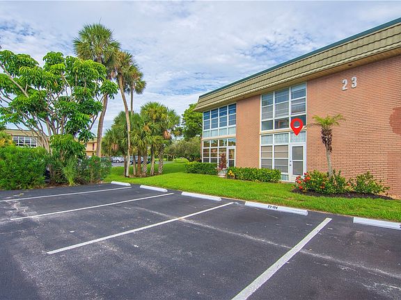 4th image of 23 Vista Gardens Trl APT 104