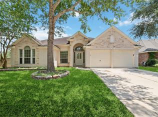8122 Dune Brook Dr, Houston, TX 77089