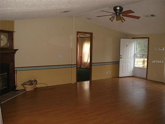 4th image of 39241 Coot Dr