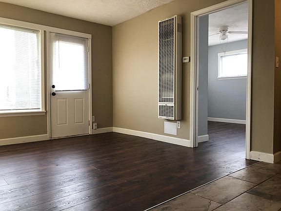 4th image of 1754 Parkwood Ave APT 5