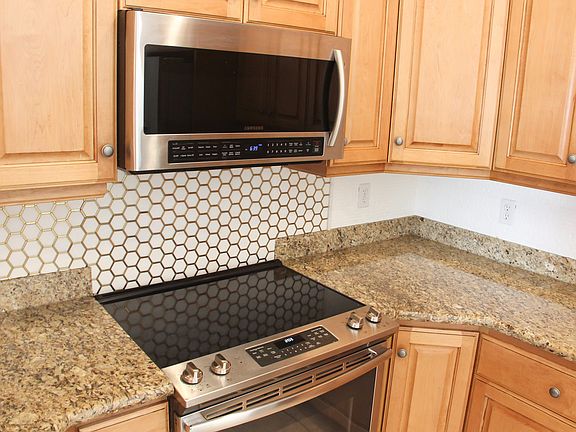 4th image of 209 N 1200 W APT 303