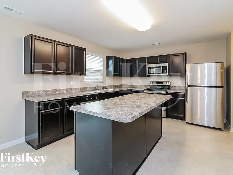 180 Fieldspar Ln — Photo 5