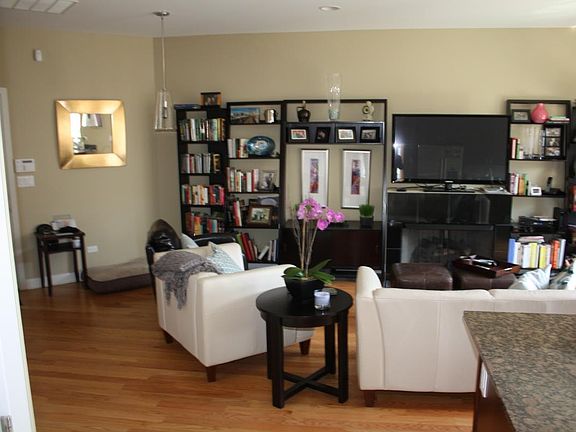 Living room 1