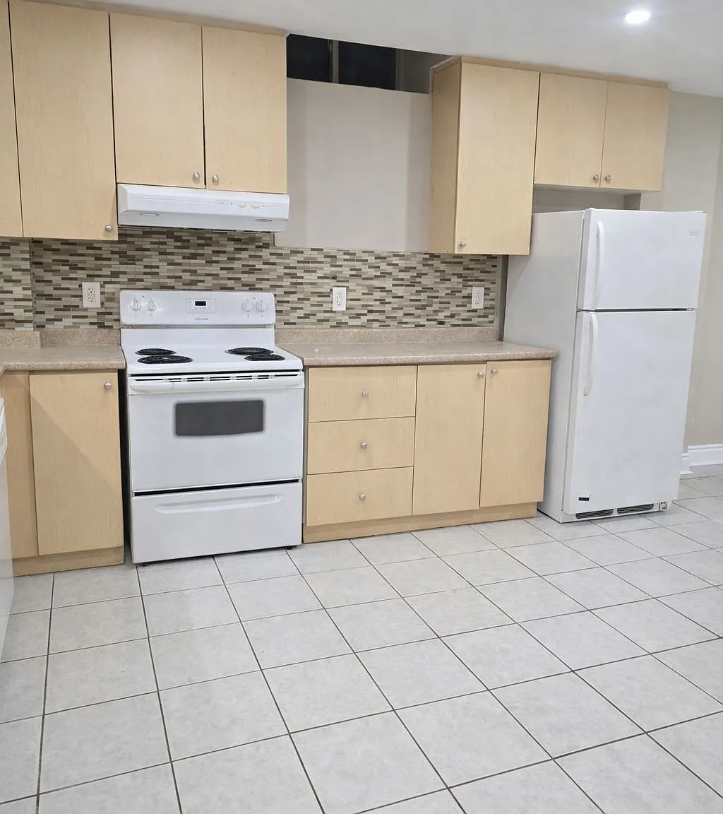 2 bed, $2,000 — Photo 3