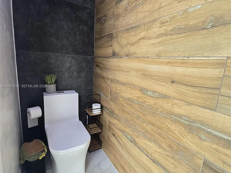 20950 SW 119th Ct — Photo 55