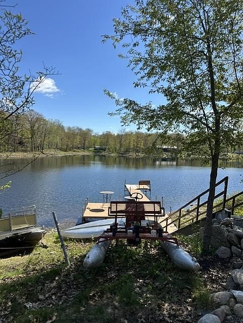 1st image of 8305 Meadow Lake Rd SW