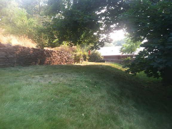 rock wall in back yard