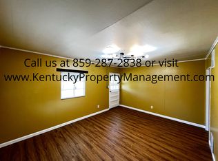 1050 Marcellus Dr, Lexington, KY 40505