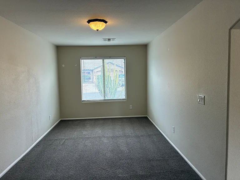 2217 W Steed Rdg — Photo 9