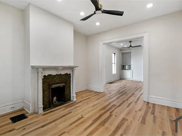 415 Mills Ave, Braddock, PA 15104