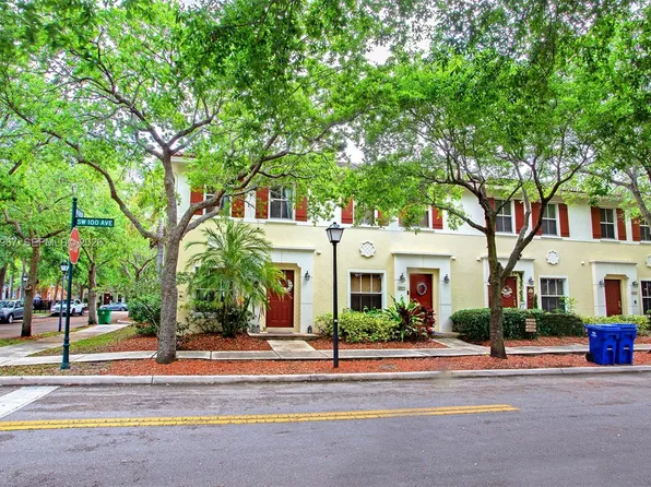 2615 SW 100th Ave #2615, Hollywood, FL 33025