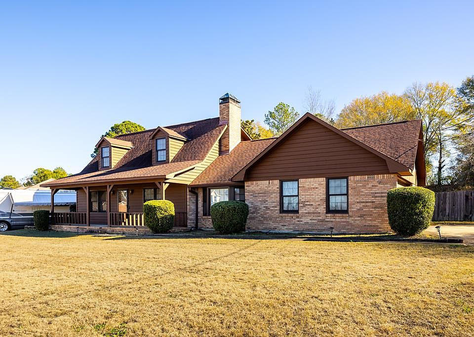 1st image of 2302 Dobbs Dr