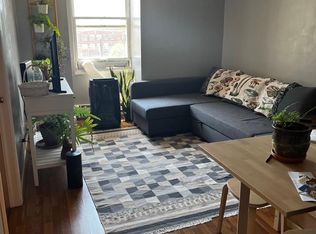 1182 N Milwaukee Ave APT 4B, Chicago, IL 60642