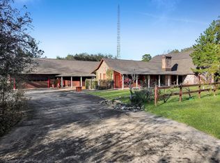 880 W Walton Rd, Lumberton, TX 77657