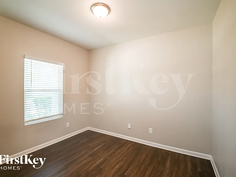 7632 Wallace Farm Ln — Photo 14