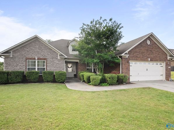 114 Fawn Forest Dr, New Market, AL 35761