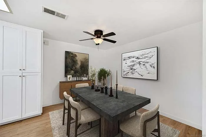 2 bed, 1113 sqft, $2,800 — Photo 4