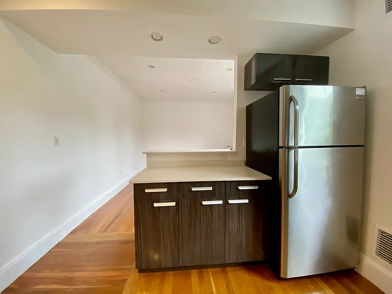 235 Park Dr #1 — Photo 3