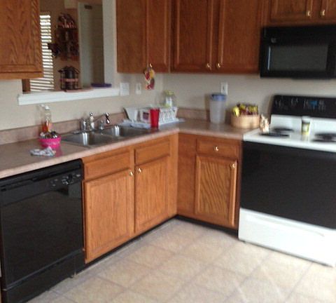 2nd image of 120 Wesley Ct