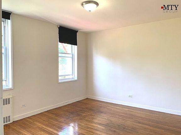 3rd image of 5505 Woodside Ave APT 522
