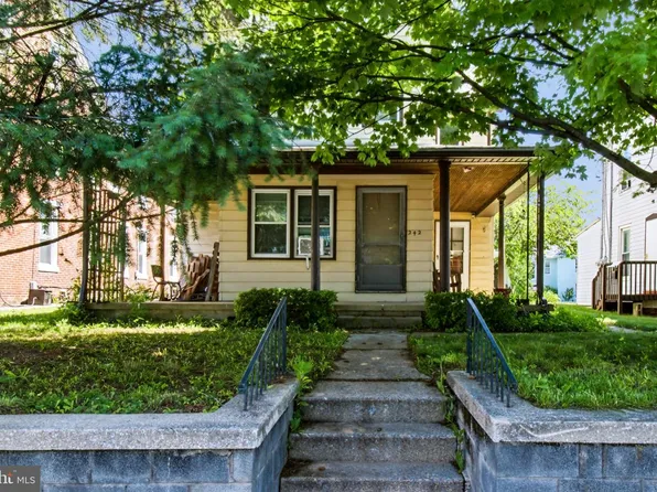 242 S Enola Dr, Enola, PA 17025