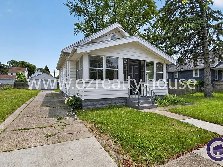 614 Woodstock Ave — Photo 1