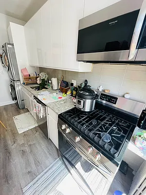 Rented by Voro New York | media 29