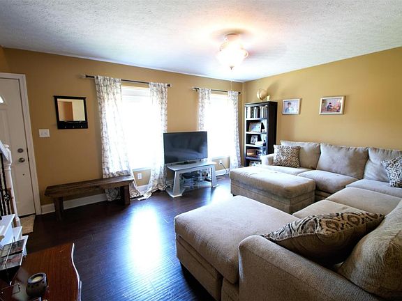 4th image of 454 Love Ave