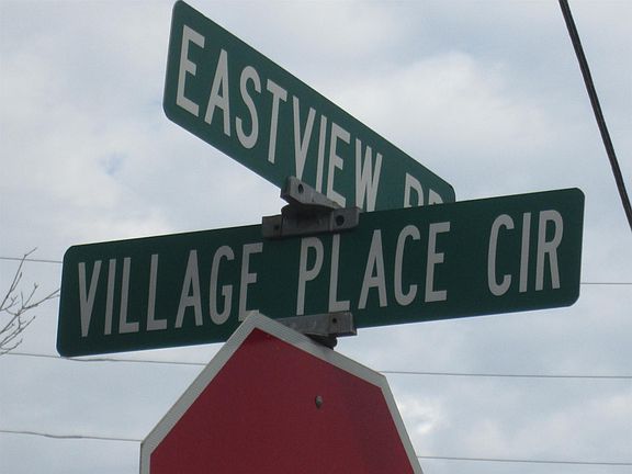 5th image of 1652 Village Place Cir NE