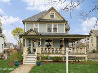 321 E Union Ave, Wheaton, IL 60187