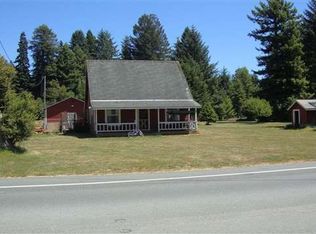 6921 Lake Earl Dr, Crescent City, CA 95531