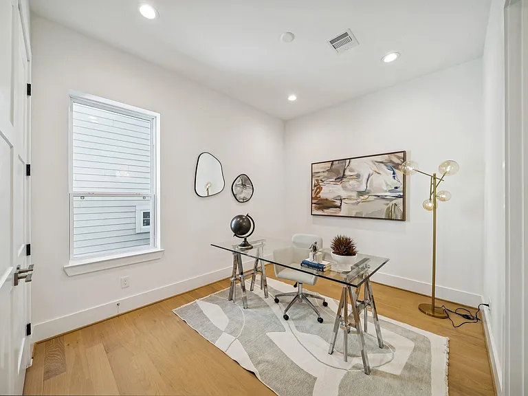 1405 W 21st St #A — Photo 16
