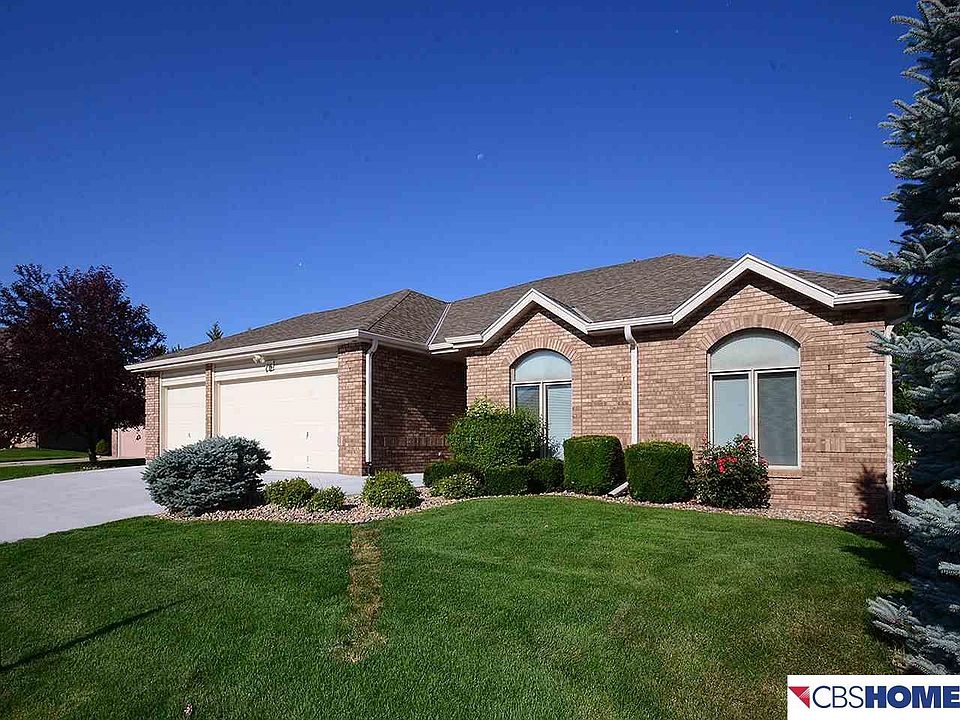 1st image of 7602 S 164th Cir