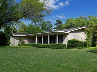 1034 Lakeshore Dr, Mesquite, TX 75149