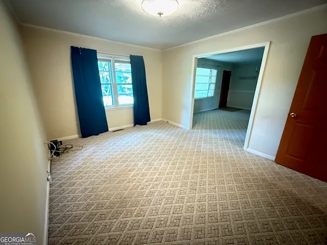 523 Parkdale Dr — Photo 8