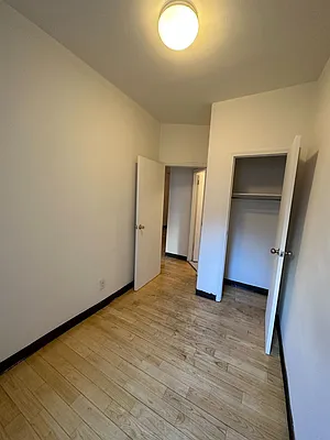 Rented by Compass | media 13