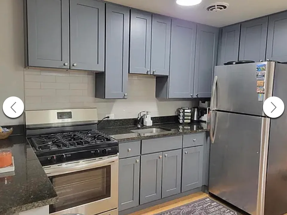 3825-213 N Pine Grove Ave #3825-213