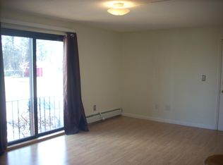 12R English Village Rd #204, Manchester, NH 03102