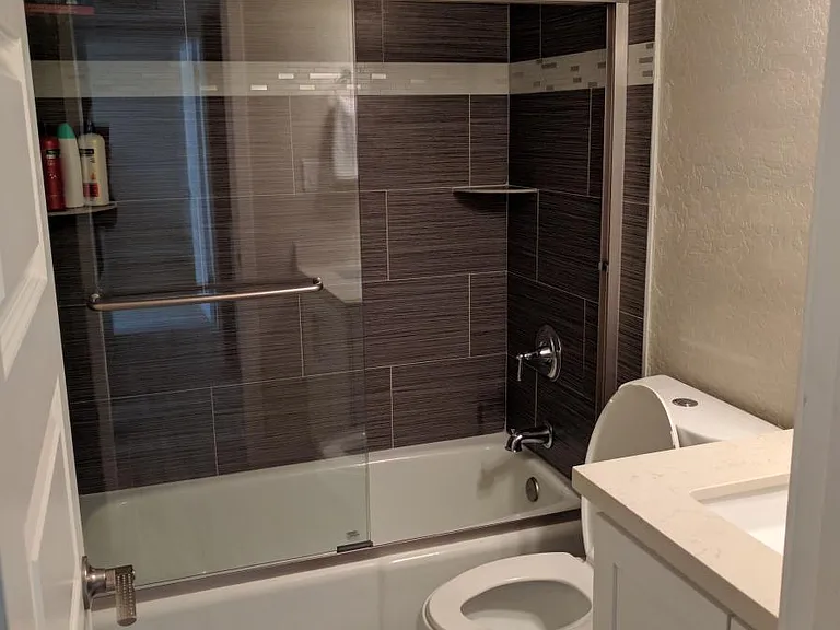 Downstairs full bath