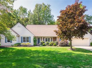 736 Jaycox Rd, Avon Lake, OH 44012