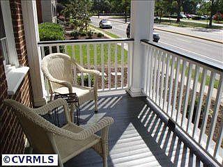 2nd image of 4524 Grove Ave APT 4