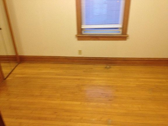4th image of 2228 W Augusta Blvd #2R