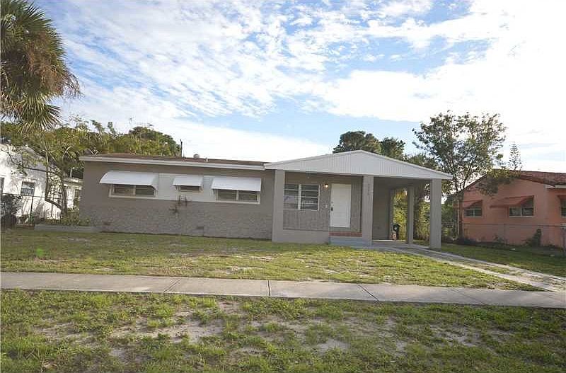 1st image of 3330 Auburn Blvd